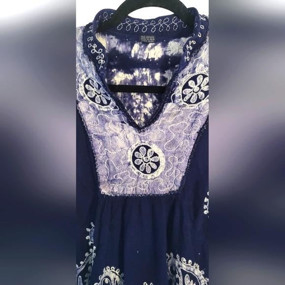 Unbranded Tunic Ponch  W/ Embroidery Paisly Flowers Free Size - Picture 6 of 10